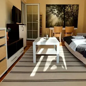  Apartament Between Parks - King Bed - - Football Field